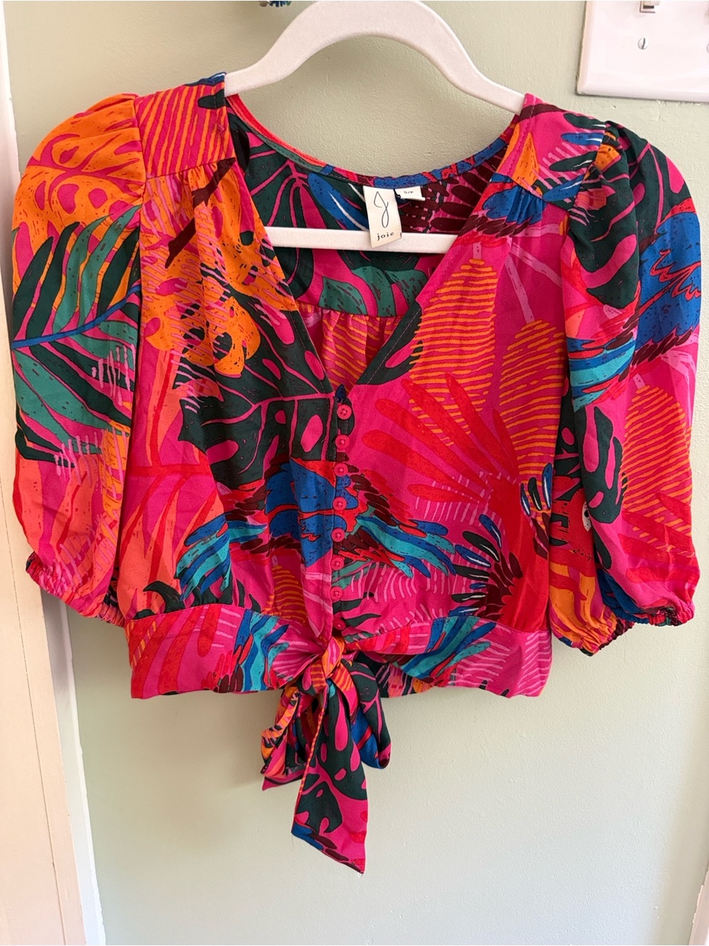 Jolie Pink Tropical Tie-Front Puff Sleeve Crop Top